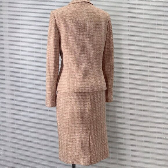 Le Suit 2 Piece Tweed Pastel Pink Tan Gold Accents Jacket & Skirt Suit Set Sz 8 - Picture 2 of 12